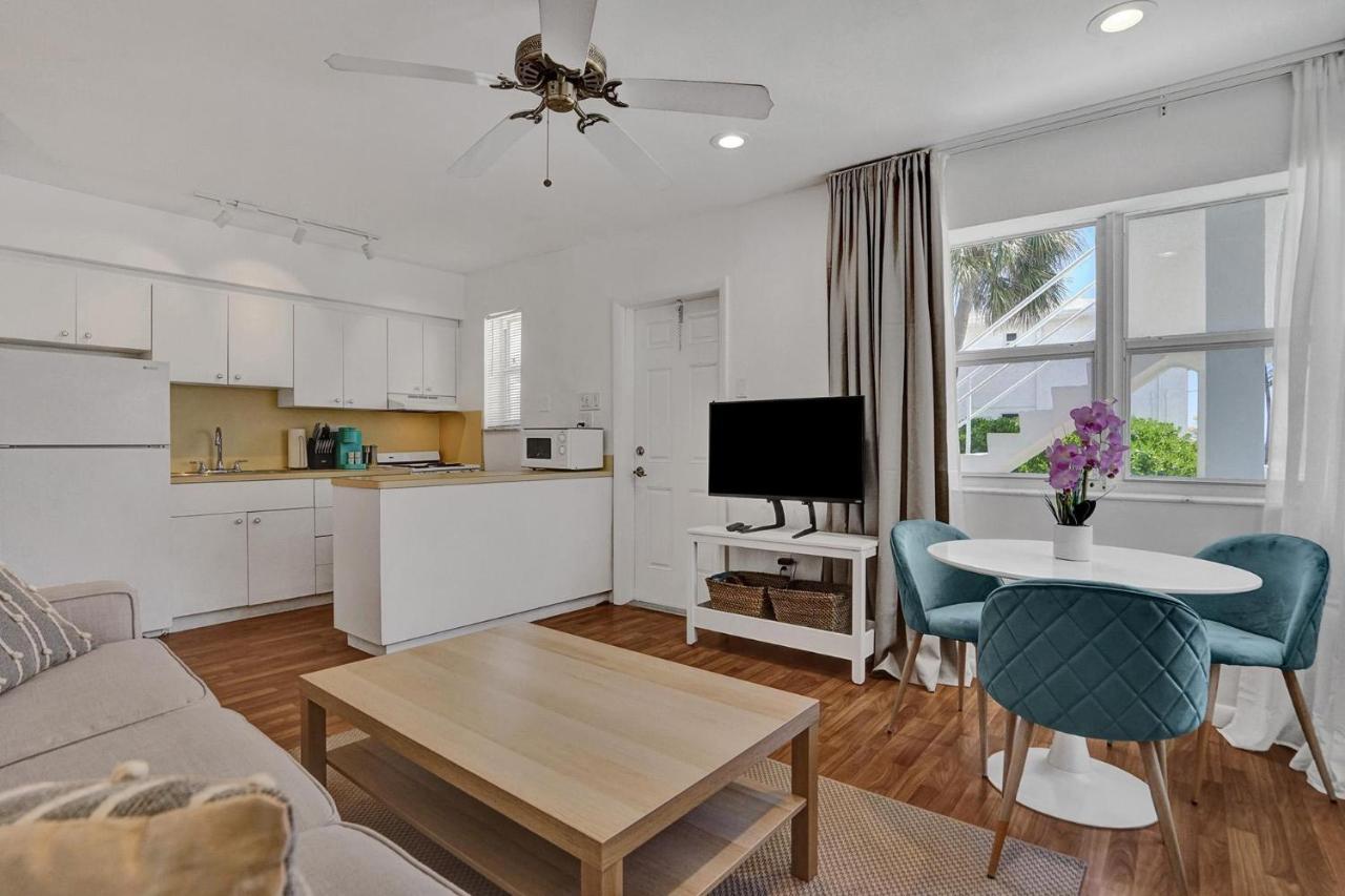 #1 - Marine - 1 Bedroom Hollywood