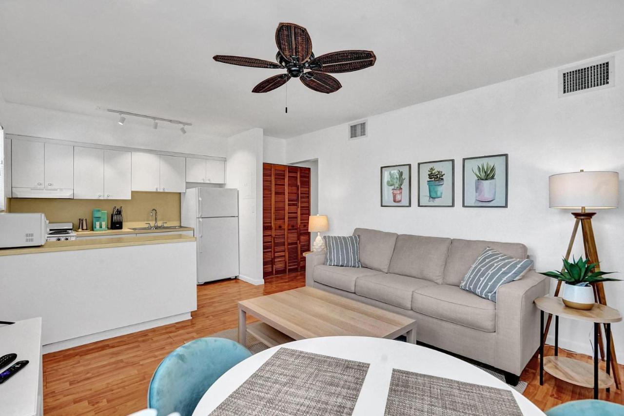 #1 - Marine - 1 Bedroom Hollywood